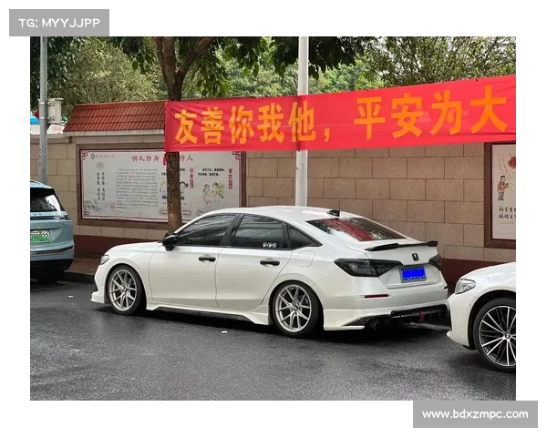 KT绞牙专属适配,思域改装姿态凸显紧凑车身动感 KT绞牙专属适配,思域改装姿态凸显紧凑车身动感